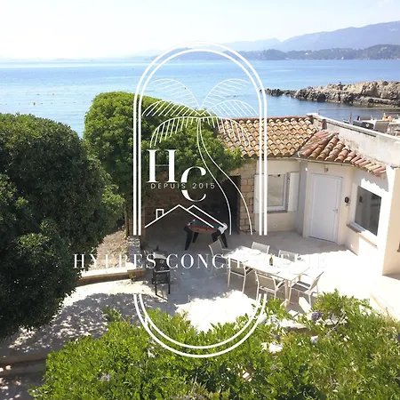 Plage Des Oursinieres Pieds Dans L'eau Plage-parking-wifi By Hc