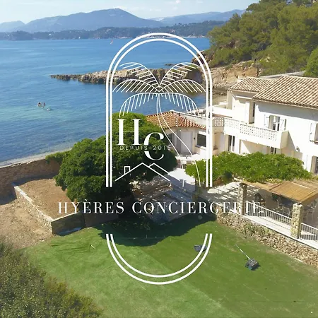 Plage Des Oursinieres Pieds Dans L'eau Plage-parking-wifi By Hc Le Pradet